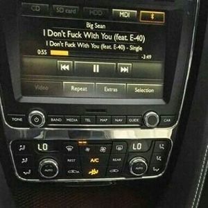 Meet your Posher, Kay